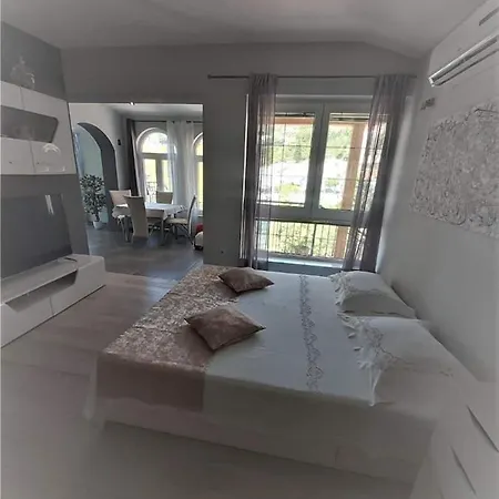 Apartment Ventula *