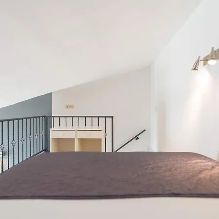 Ventula Apartment *
