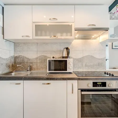 Ventula Apartment